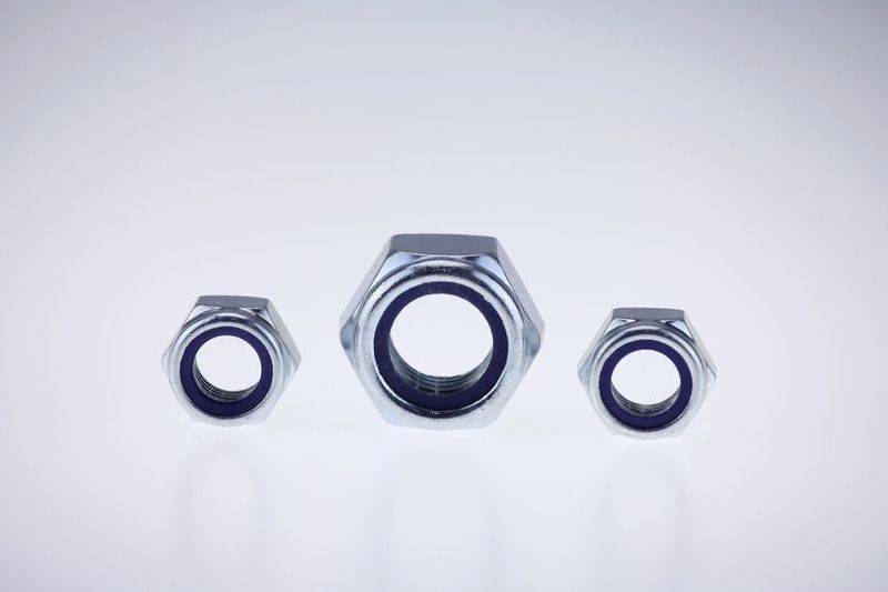 Hexagon torque nuts DIN985