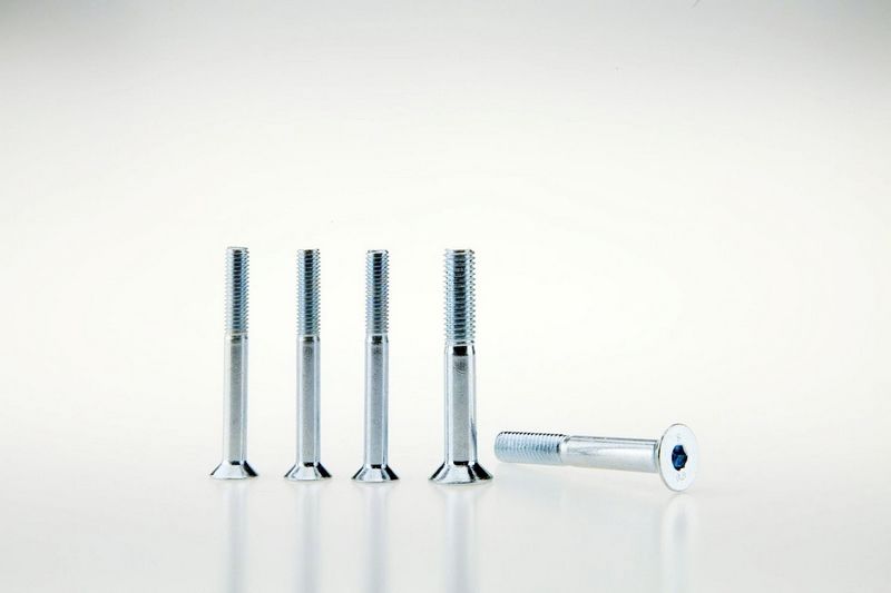 Socket screws DIN7991